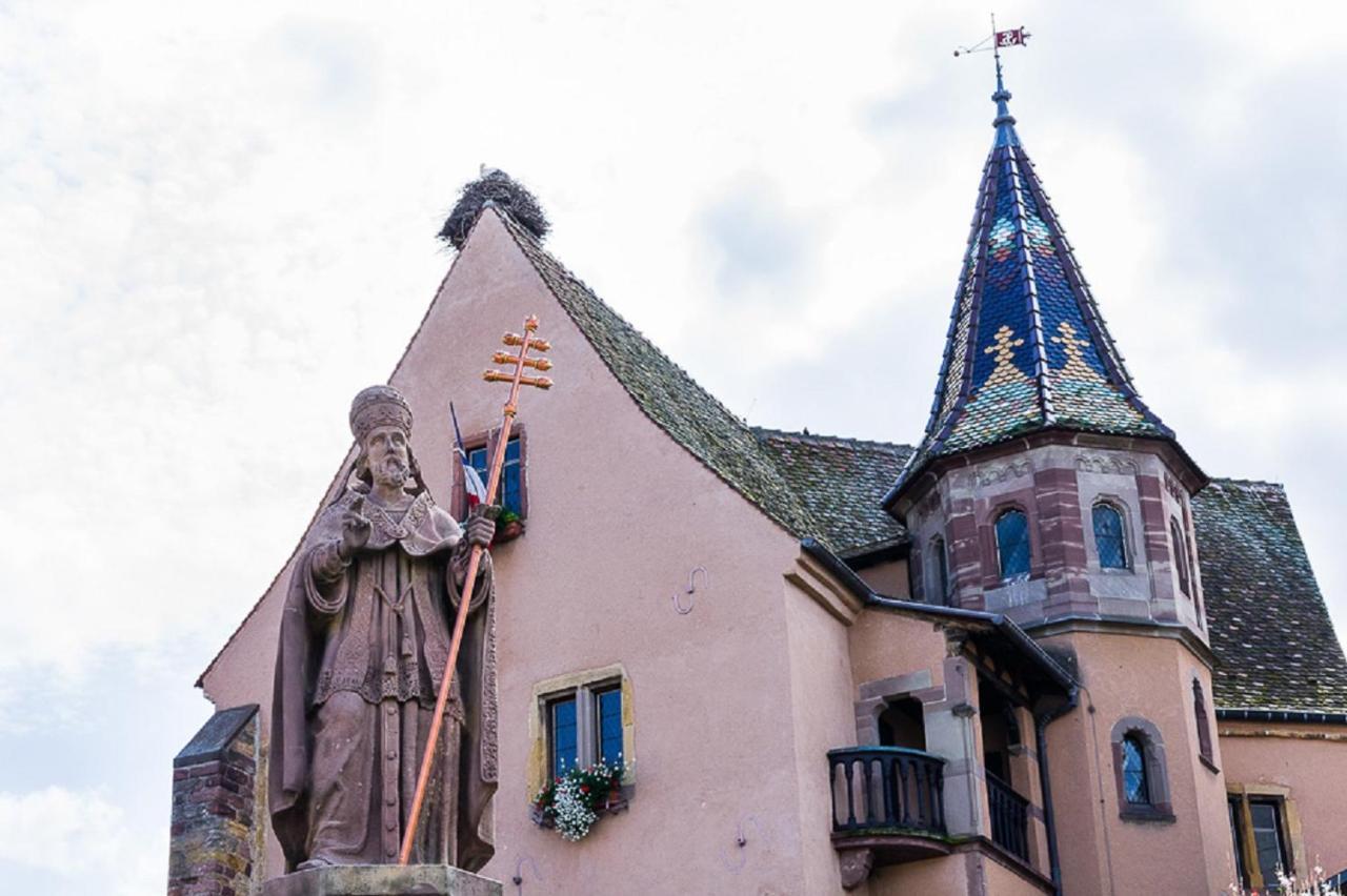 La Legende Des 2 Pierres Apartment Eguisheim Exterior photo